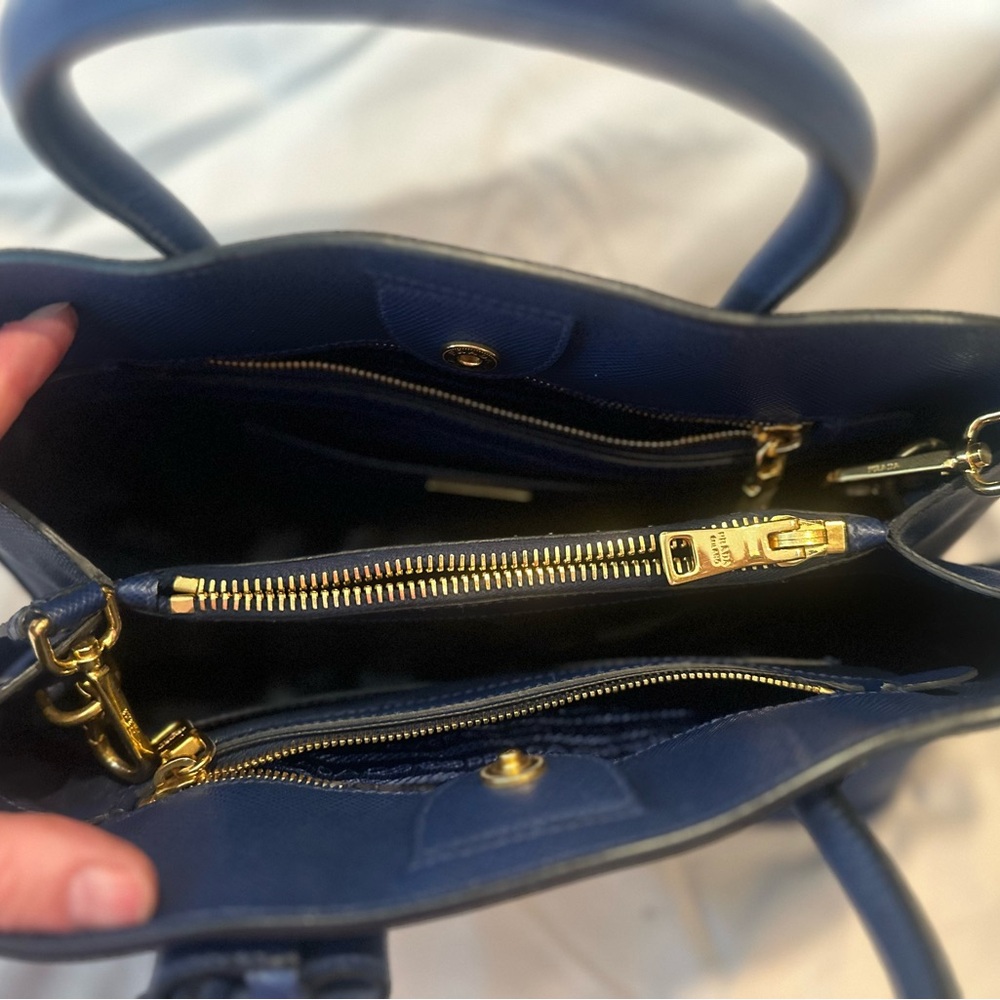 Prada Milano Blue Women's Bag - Picture 11 of 14